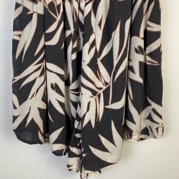 Amuse Society Estella Charcoal Grey Print Romper Size Small - Picture 12 of 14